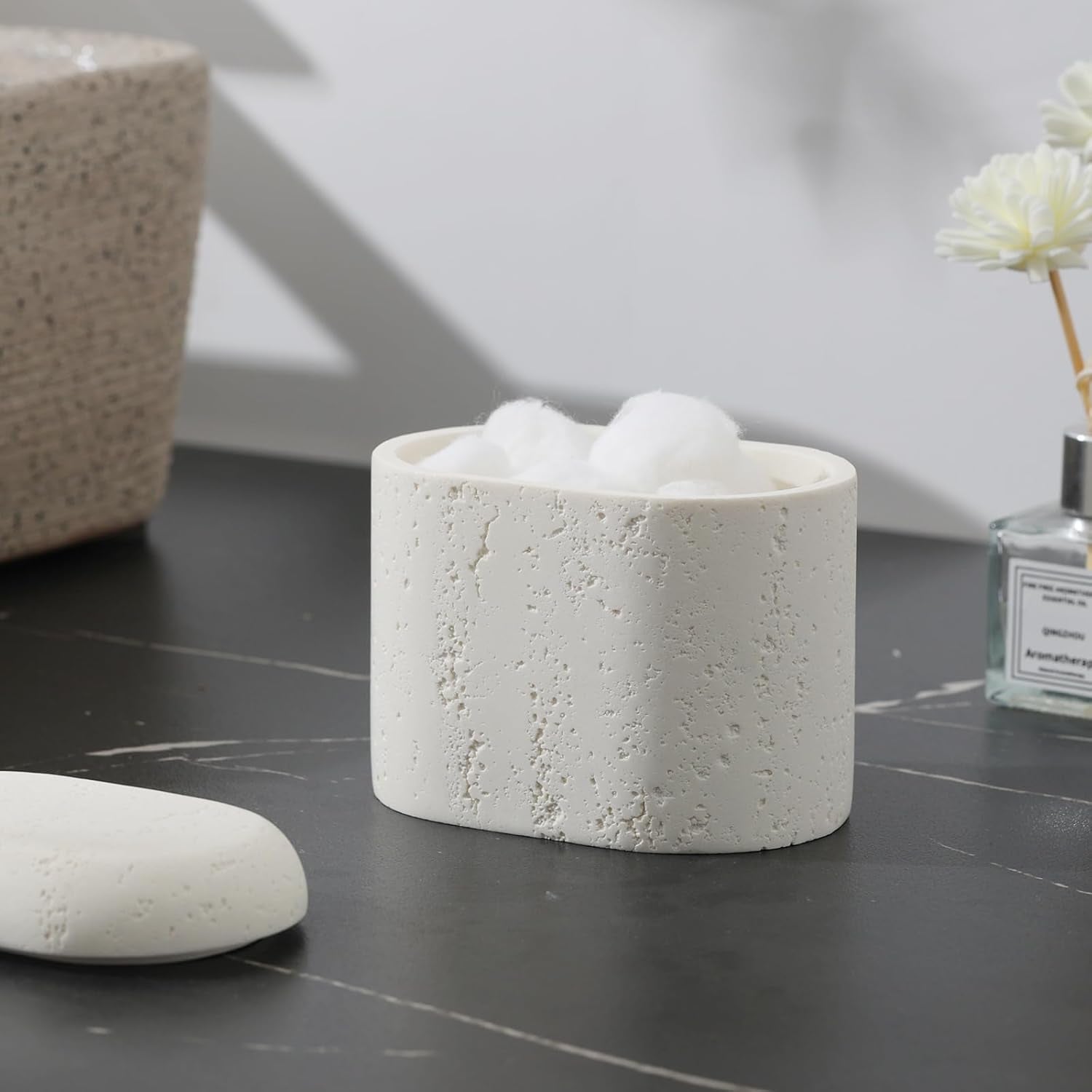 Charming Dahlia Modern Bathroom Essentials Set
